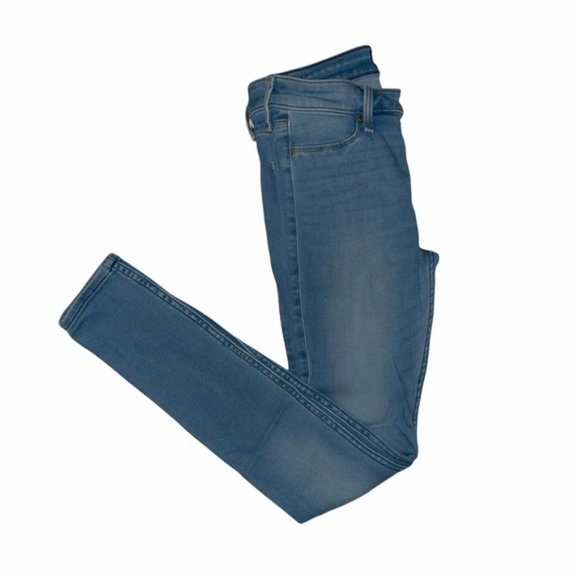 Abercrombie & Fitch Harper Low Rise Super Skinny Jean in Light Blue Wash - Picture 8 of 12